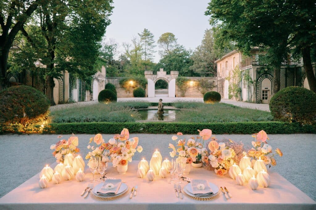 elopement beautiful in France, provence