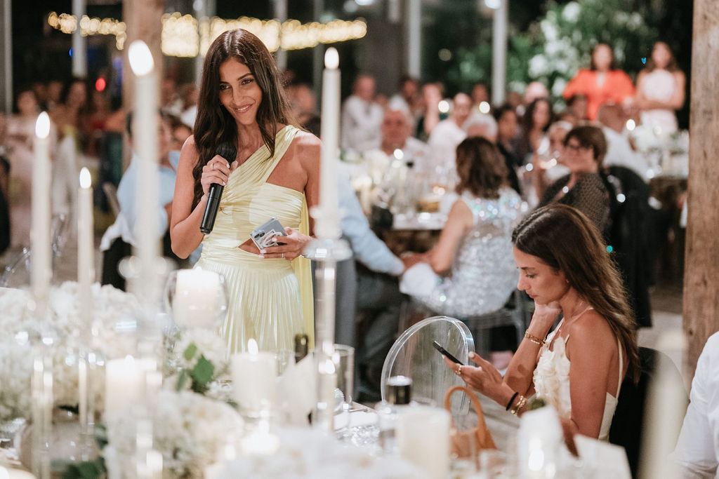 maid of honor during wedding speech